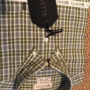 Medium (NEW) Beretta shirt for sale!